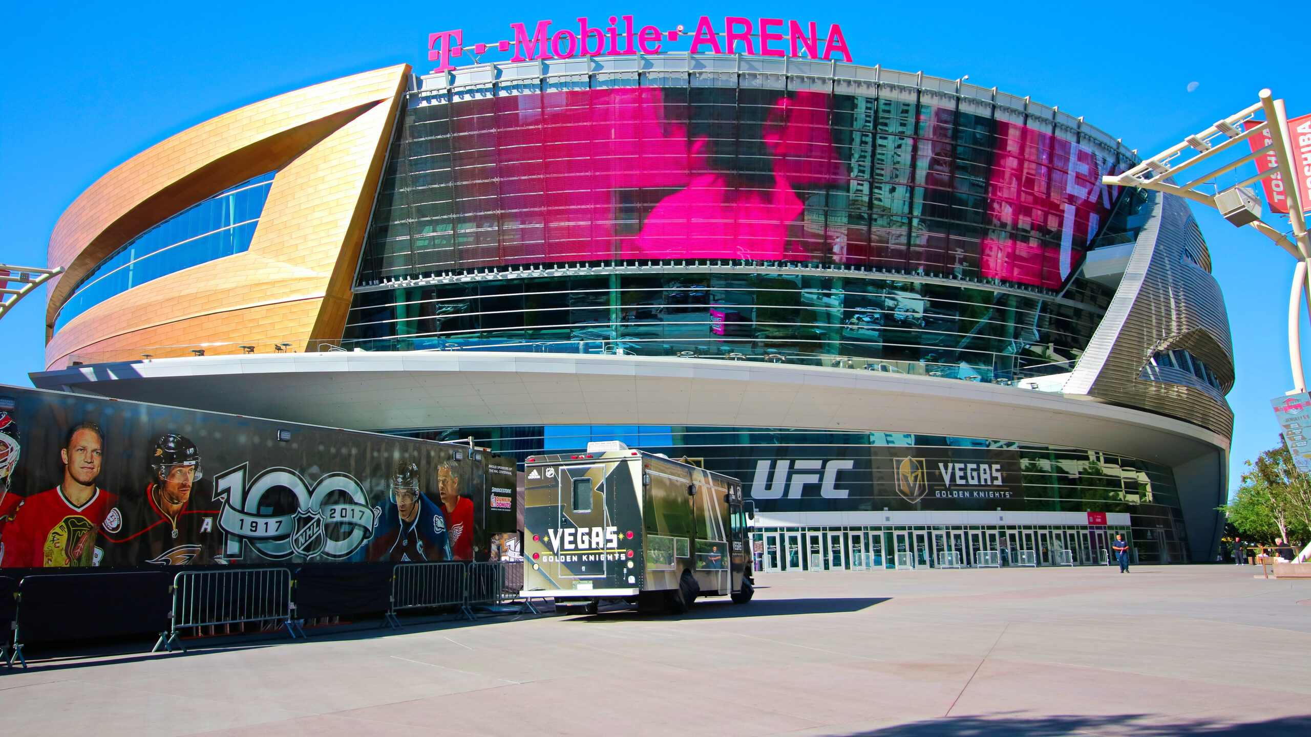 14-of-the-best-hotels-near-t-mobile-arena-the-stadiums-guide