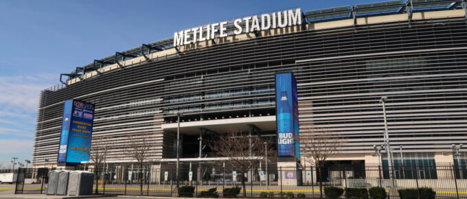 Exterior view of MetLife Stadium and parking lot A in East Rutherford, New Jersey, USA.