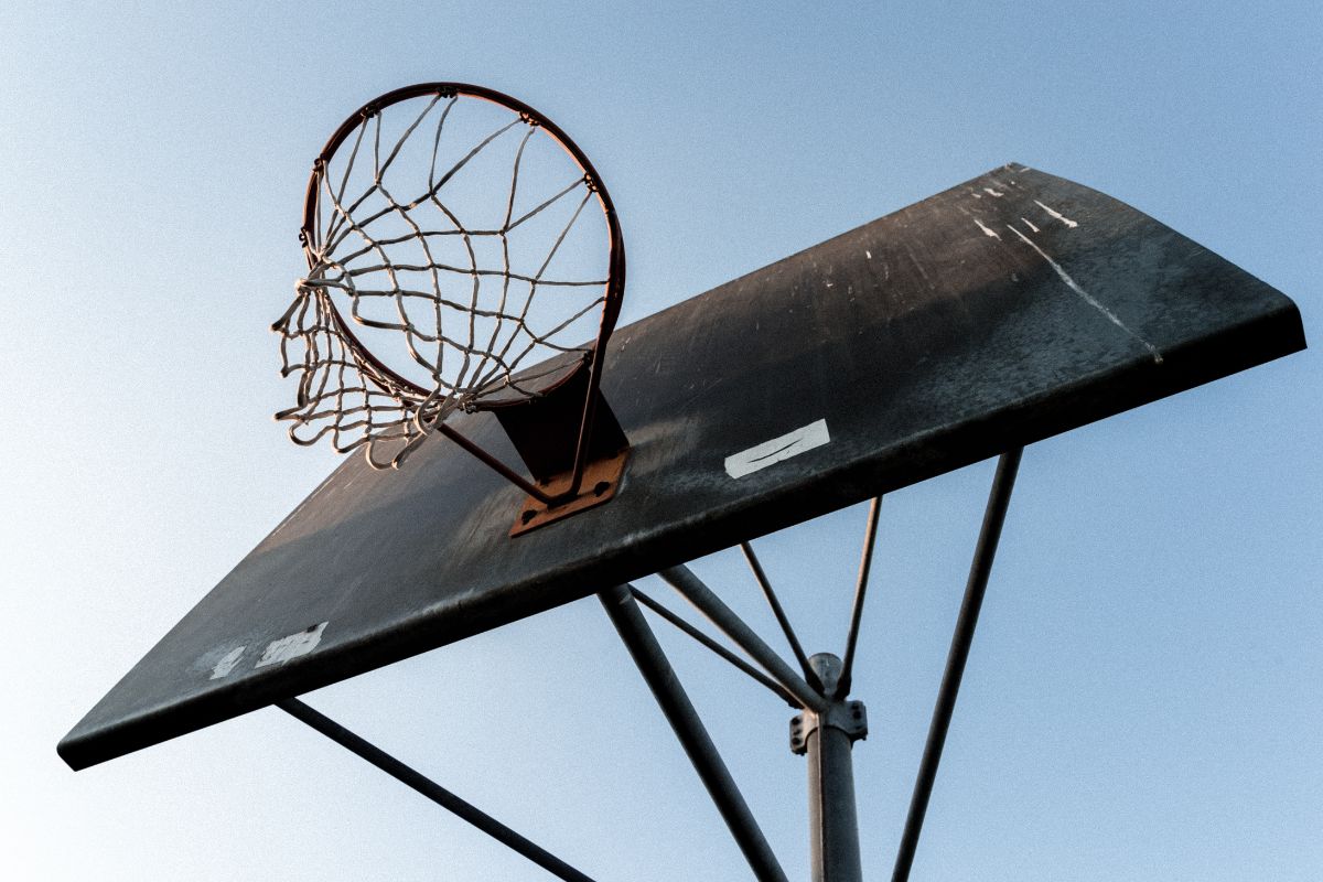 Basketball Hoop Rim Diameter vs Ball Size A Comparison The Stadiums