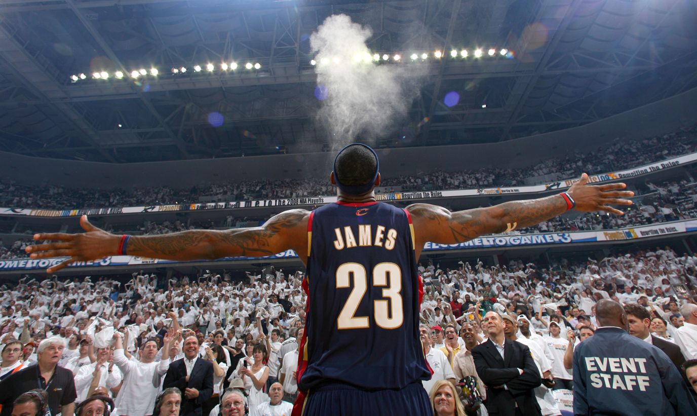 Why do NBA Players Use Chalk? The Stadiums Guide