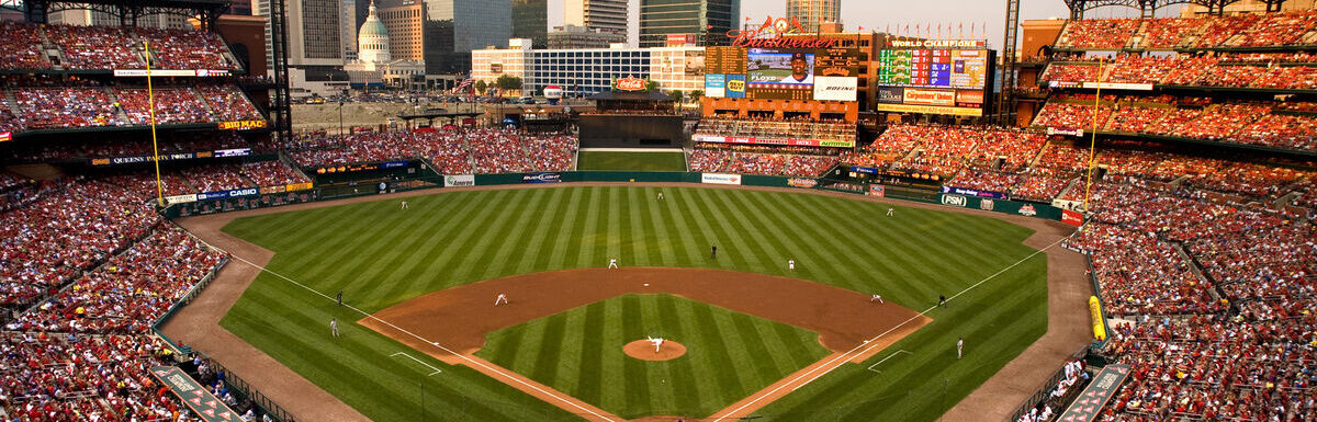 Backpack rule confounds some fans at Busch Stadium