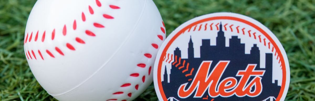 The emblem of the New York Mets baseball club and a baseball.