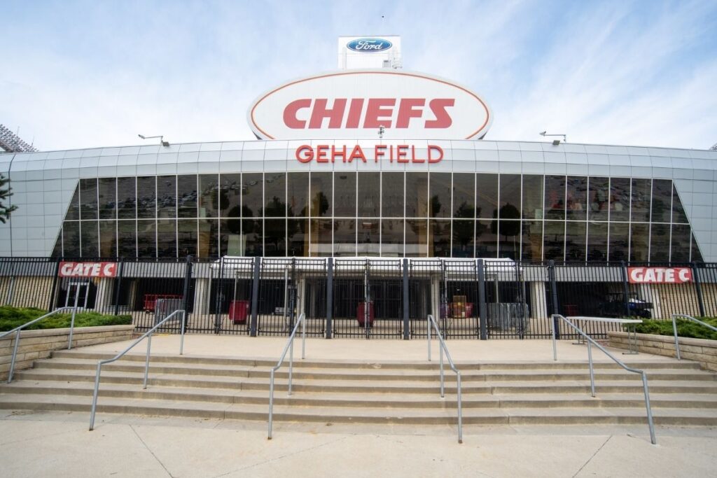 tours at arrowhead stadium