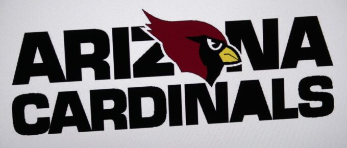 The logo of the brand Arizona Cardinals.